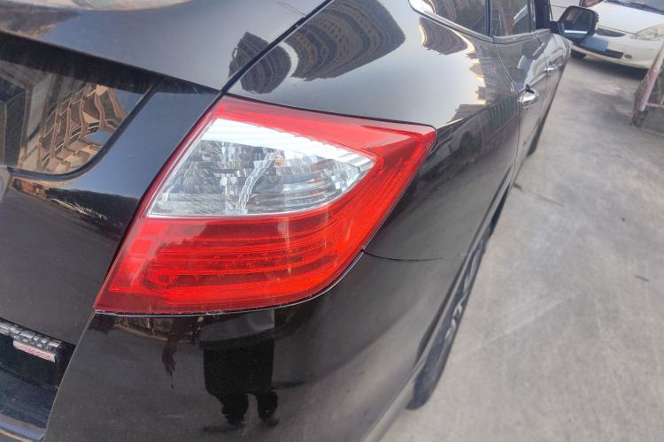 Used Honda Crosstour 2016 2.4L Luxury Edition Exterior 1