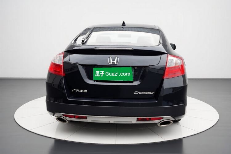 Used Honda Crosstour 2016 2.4L Luxury Edition Exterior 4