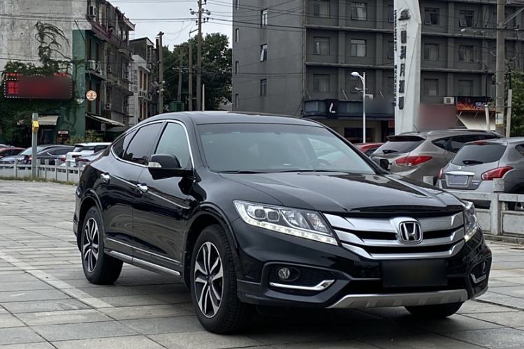 Used Honda Crosstour 2016 2.4L Luxury Edition Exterior 7