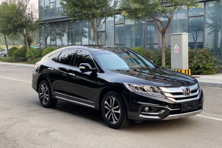 Used Honda Crosstour 2016 2.4L Luxury Edition Exterior 7