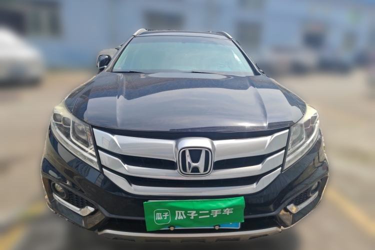 Used Honda Crosstour 2016 2.4L Luxury Edition Front