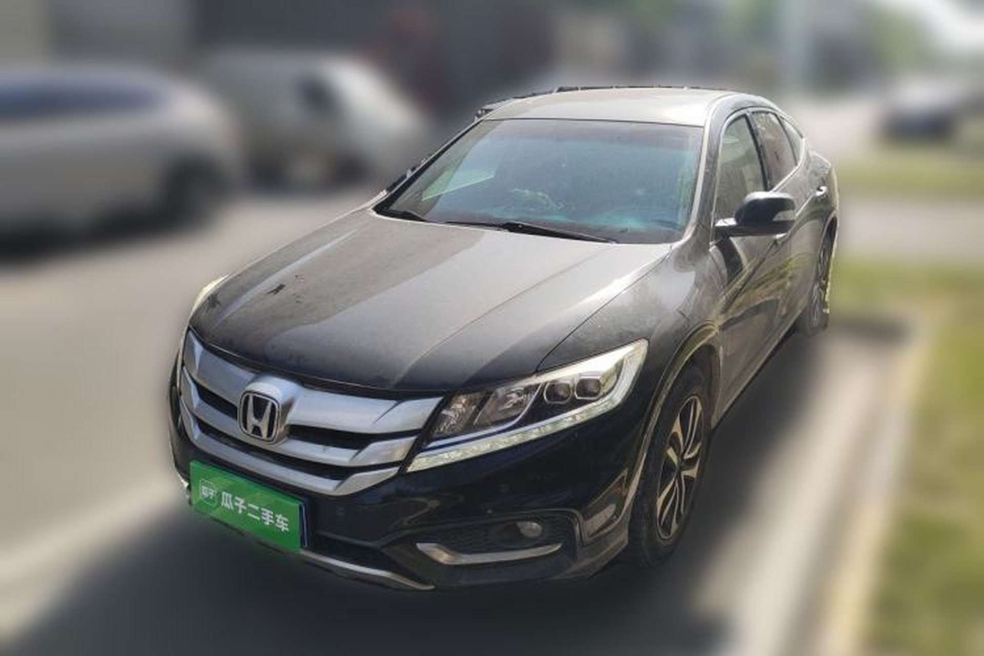 Used Honda Crosstour 2016 2.4L Luxury Edition Front Left 45 Deg