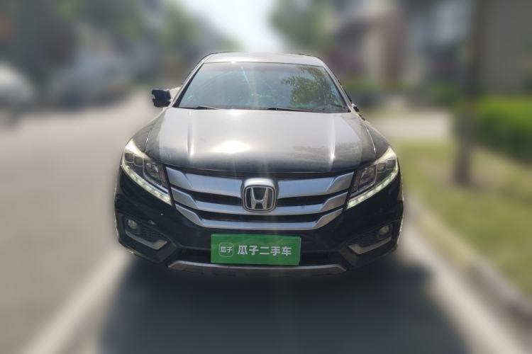 Used Honda Crosstour 2016 2.4L Luxury Edition Front