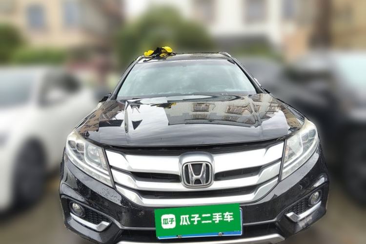 Used Honda Crosstour 2016 2.4L Luxury Edition Front