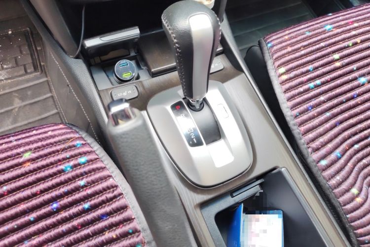 Used Honda Crosstour 2016 2.4L Luxury Edition Gear Lever