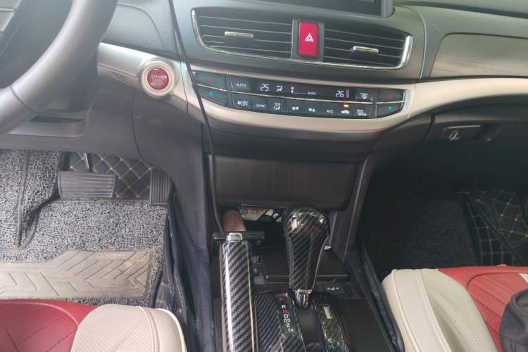 Used Honda Crosstour 2016 2.4L Luxury Edition Gear Lever