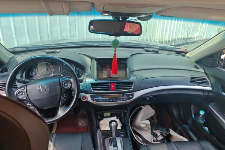Used Honda Crosstour 2016 2.4L Luxury Edition Headliner