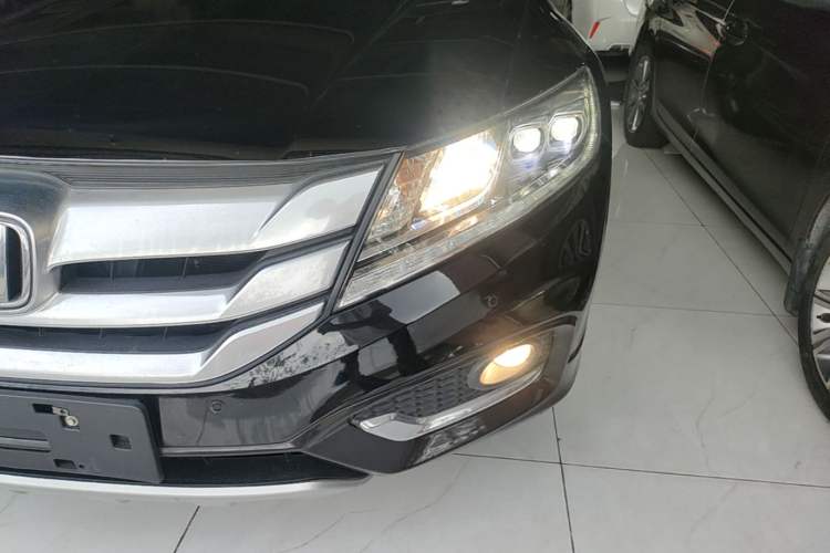 Used Honda Crosstour 2016 2.4L Luxury Edition Left Front Headlight