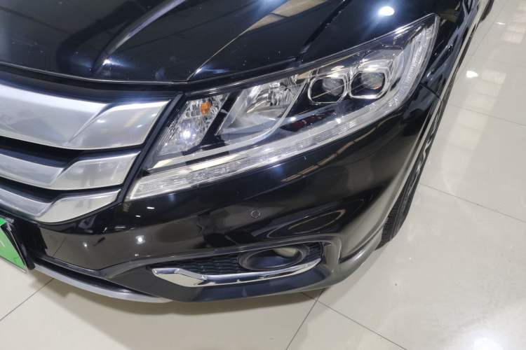 Used Honda Crosstour 2016 2.4L Luxury Edition Left Front Headlight