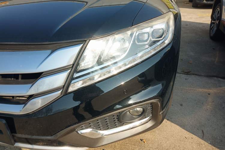 Used Honda Crosstour 2016 2.4L Luxury Edition Left Front Headlight
