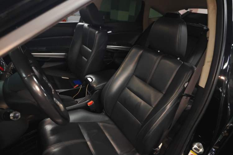 Used Honda Crosstour 2016 2.4L Luxury Edition Left Front Seat