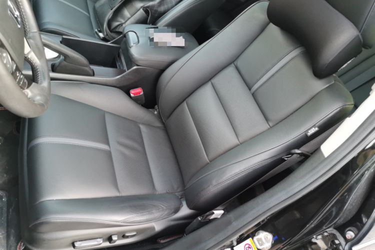 Used Honda Crosstour 2016 2.4L Luxury Edition Left Front Seat