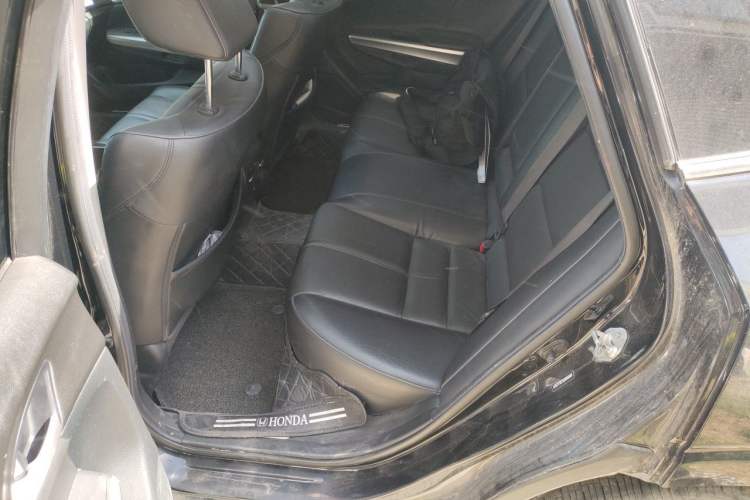 Used Honda Crosstour 2016 2.4L Luxury Edition Left Rear Seat