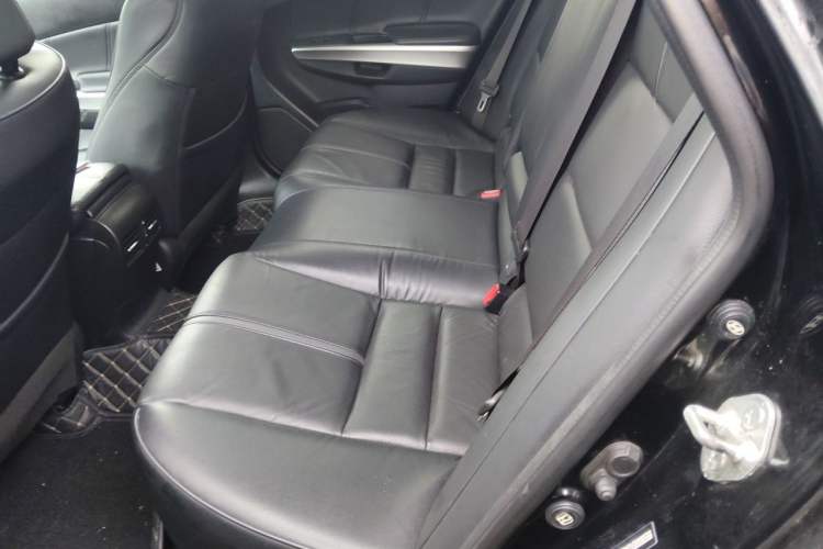Used Honda Crosstour 2016 2.4L Luxury Edition Left Rear Seat
