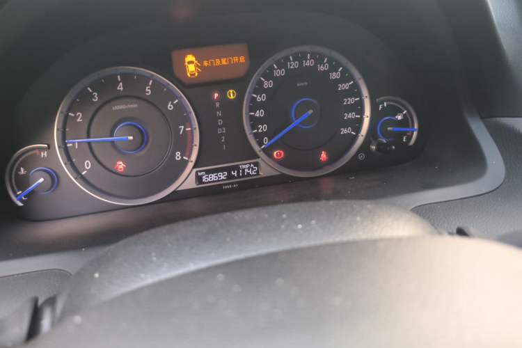 Used Honda Crosstour 2016 2.4L Luxury Edition Odometer Close Up