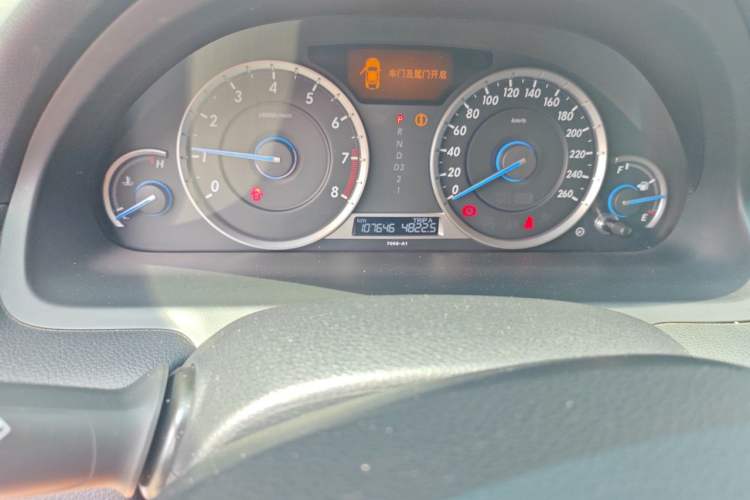 Used Honda Crosstour 2016 2.4L Luxury Edition Odometer Close Up