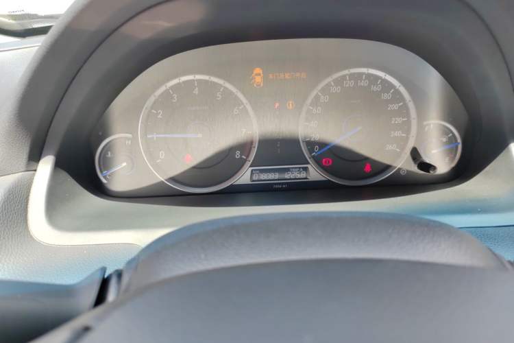 Used Honda Crosstour 2016 2.4L Luxury Edition Odometer Close Up