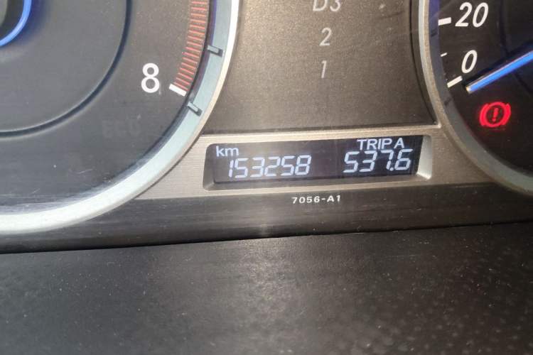 Used Honda Crosstour 2016 2.4L Luxury Edition Odometer Close Up