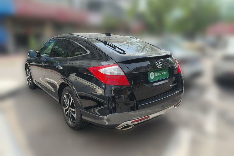 Used Honda Crosstour 2016 2.4L Luxury Edition Rear Left 45 Deg