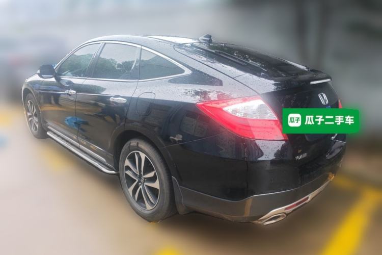 Used Honda Crosstour 2016 2.4L Luxury Edition Rear Left 45 Deg