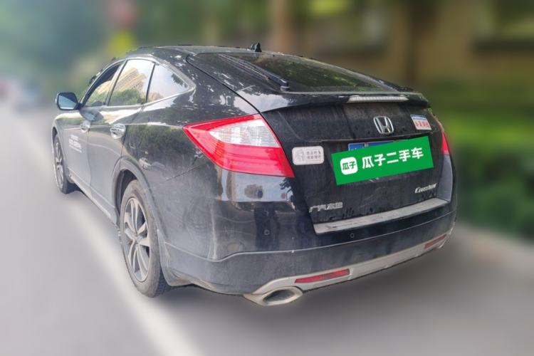 Used Honda Crosstour 2016 2.4L Luxury Edition Rear Left 45 Deg