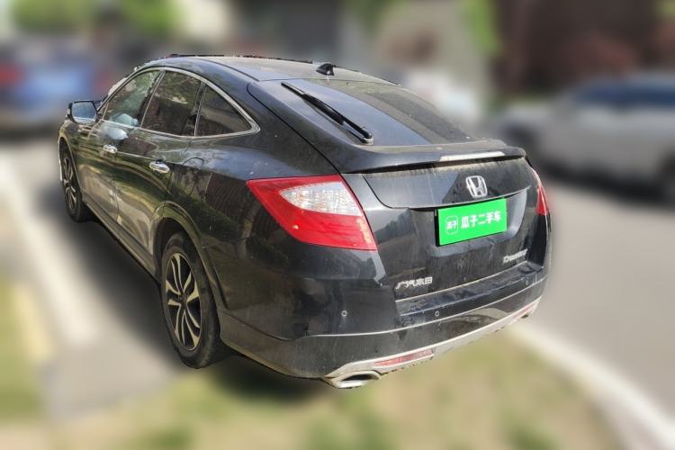 Used Honda Crosstour 2016 2.4L Luxury Edition Rear Left 45 Deg