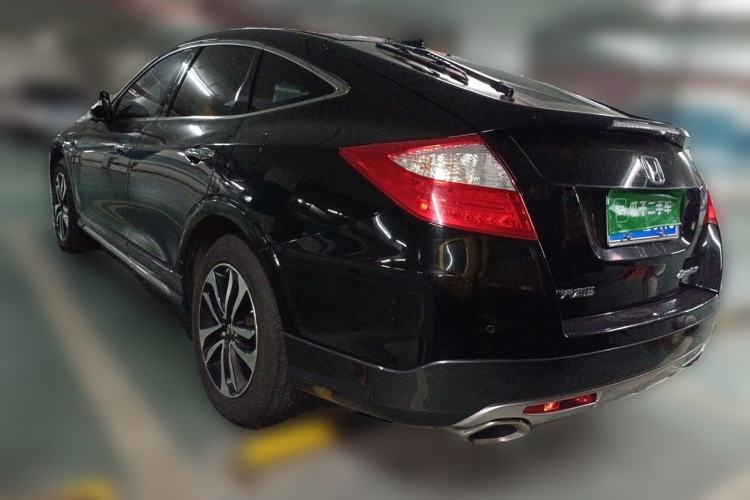 Used Honda Crosstour 2016 2.4L Luxury Edition Rear Left 45 Deg