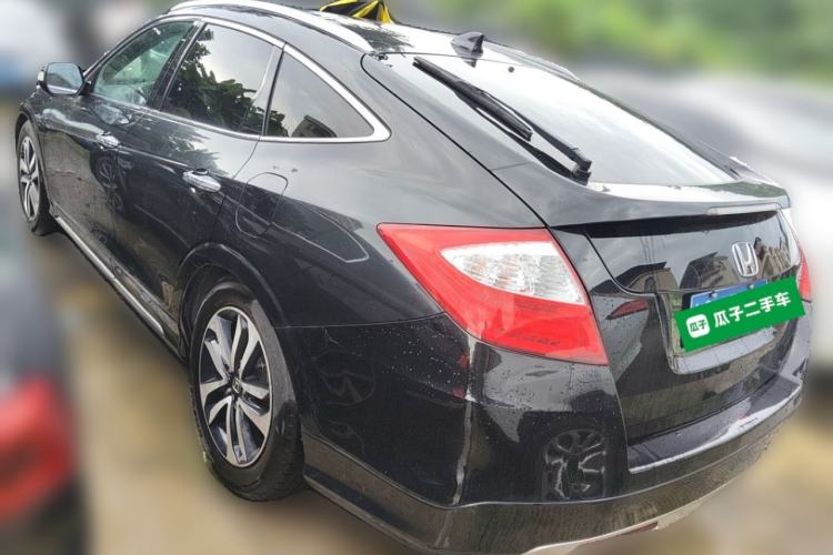 Used Honda Crosstour 2016 2.4L Luxury Edition Rear Left 45 Deg