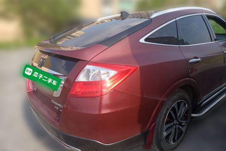 Used Honda Crosstour 2016 3.0L AWD Prestige Edition Rear Right 45 Deg