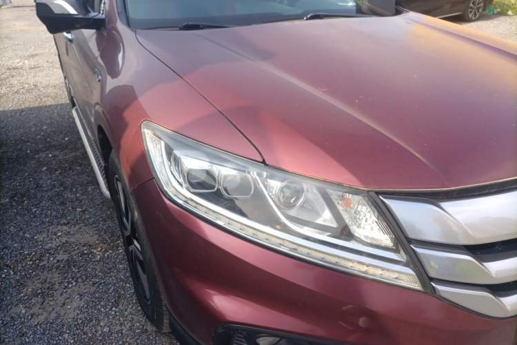 Used Honda Crosstour 2016 3.0L AWD Prestige Edition Right Front Headlight