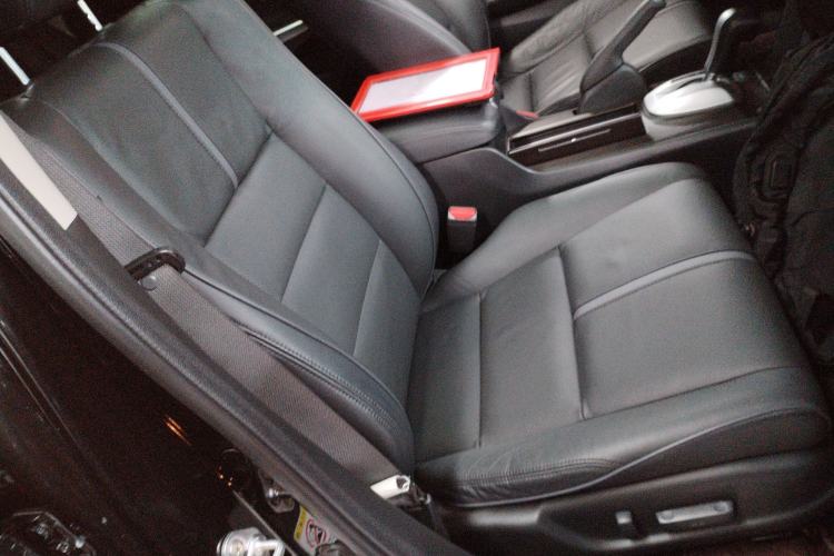 Used Honda Crosstour 2016 2.4L Luxury Edition Right Front Seat