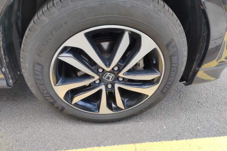 Used Honda Crosstour 2016 2.4L Luxury Edition Right Front Wheel Hub