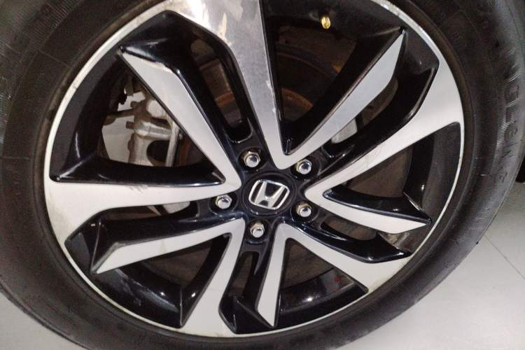 Used Honda Crosstour 2016 2.4L Luxury Edition Right Rear Wheel Hub