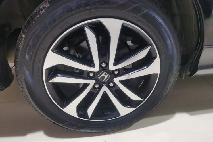 Used Honda Crosstour 2016 2.4L Luxury Edition Right Rear Wheel Hub