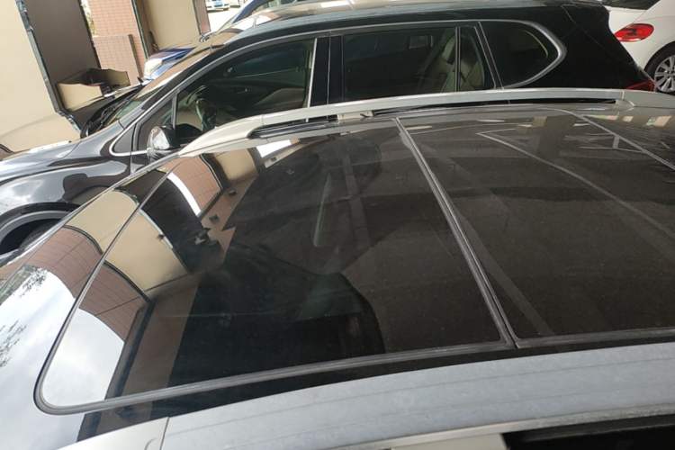 Used Honda Crosstour 2016 2.4L Luxury Edition Roof