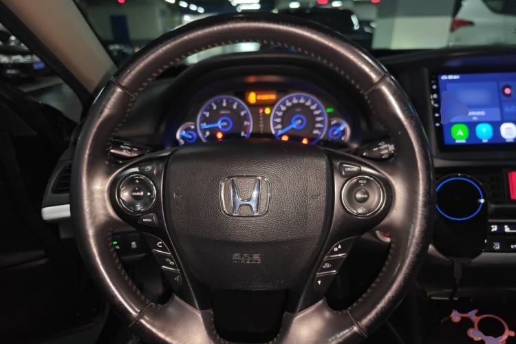 Used Honda Crosstour 2016 2.4L Luxury Edition Steering Wheel
