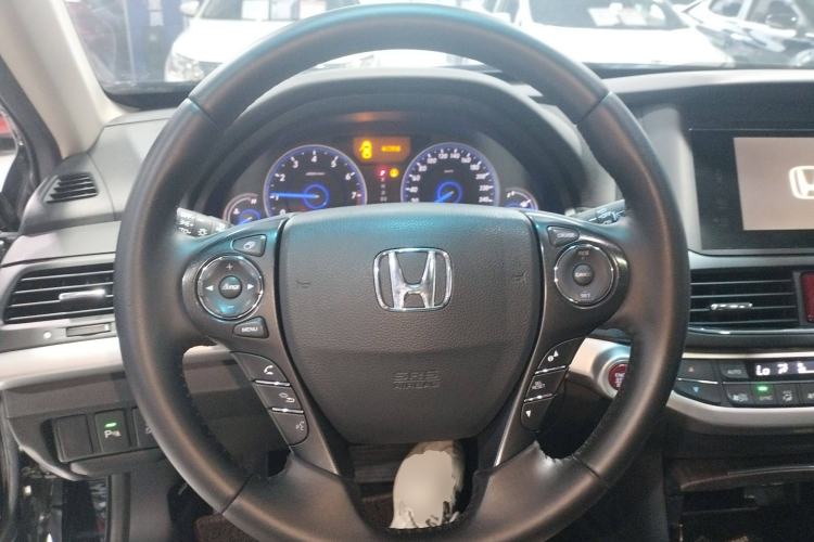 Used Honda Crosstour 2016 2.4L Luxury Edition Steering Wheel