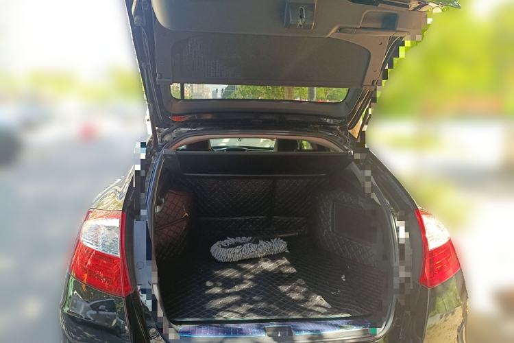 Used Honda Crosstour 2016 2.4L Luxury Edition Trunk