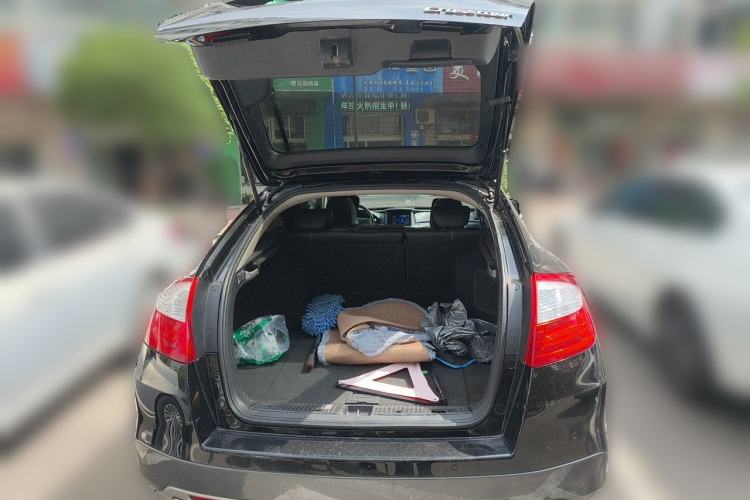 Used Honda Crosstour 2016 2.4L Luxury Edition Trunk