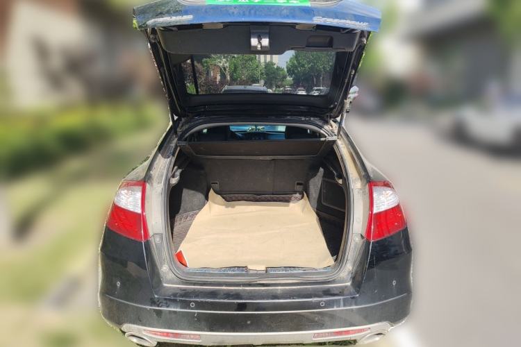 Used Honda Crosstour 2016 2.4L Luxury Edition Trunk