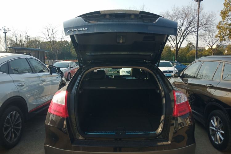 Used Honda Crosstour 2016 2.4L Luxury Edition Trunk