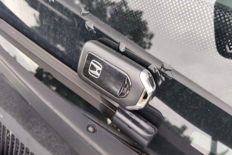 Used Honda Crosstour 2016 2.4L Luxury Edition Vehicle Key