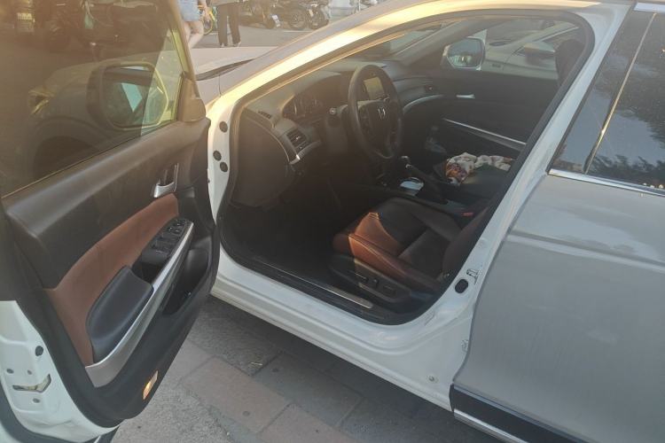 Used Honda Crosstour 2016 2.4L Luxury Edition Driver Seat