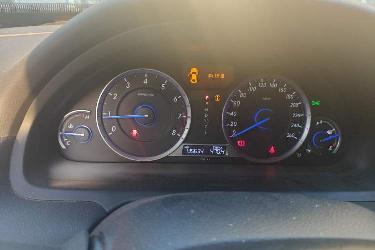 Used Honda Crosstour 2016 2.4L Luxury Edition Odometer Close Up