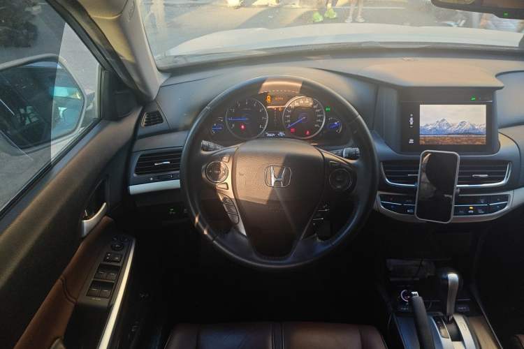 Used Honda Crosstour 2016 2.4L Luxury Edition Steering Wheel