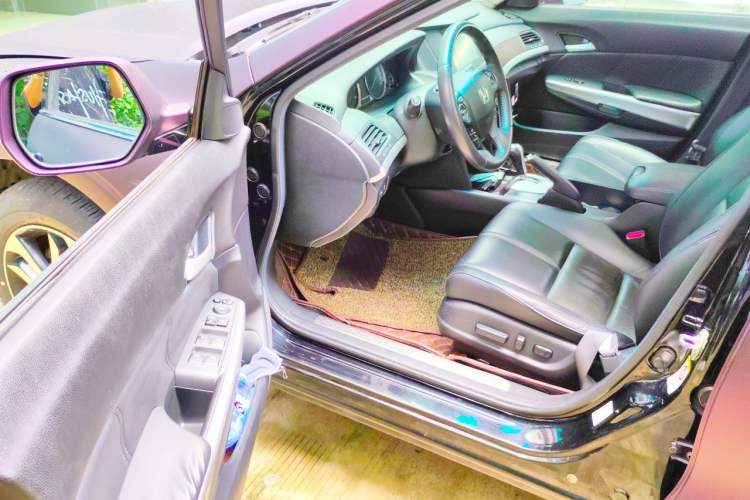 Used Honda Crosstour 2016 2.4L Luxury Edition Driver Seat