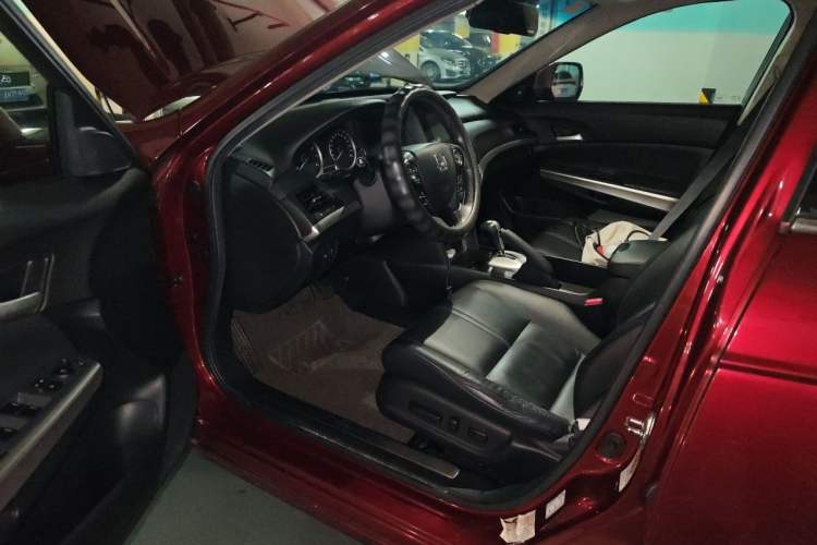 Used Honda Crosstour 2016 2.4L Luxury Edition Driver Seat