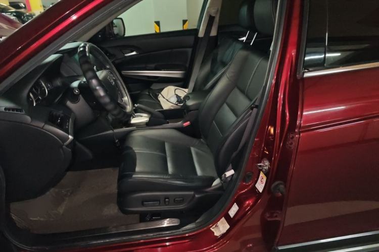 Used Honda Crosstour 2016 2.4L Luxury Edition Left Front Seat