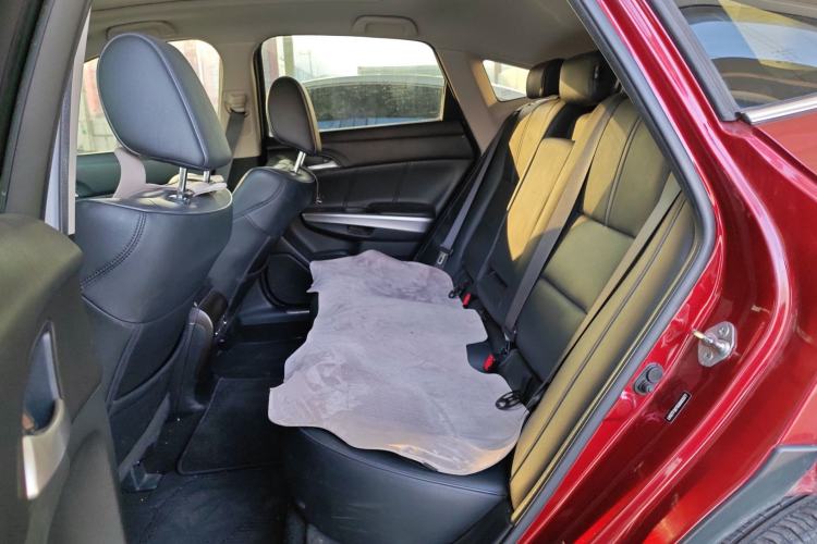 Used Honda Crosstour 2016 2.4L Luxury Edition Left Rear Seat