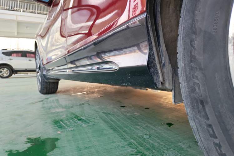 Used Honda Crosstour 2016 2.4L Luxury Edition Left Side Sill